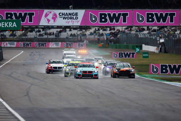 BMW M2 Cup, 9. + 10. Rennen Hockenheim 2026 55 BMW M2 Racing, ME Motorsport: Noah Eichele, 3 BMW M2 Racing, Hofor Racing by Bonk Motorsport: Niklas Hirsch - picture by Gruppe C Photography Sachsenring Sachsenring Baden-Württemberg Germany Copyright: xGruppexCxPhotographyx