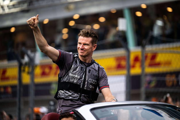 F1 - SINGAPORE GRAND PRIX 2026 HULKENBERG Nico (ger), Audi F1 Team R26, portrait during the 2026 Formula 1 Singapore Grand Prix, 17th round of the 2026 Formula One World Championship, WM, Weltmeisterschaft from October 9 to 11, 2026 on the Marina Bay Street Circuit, in Singapore, Singapore - SingaporeSingapore  Copyright: xALBERTOxVIMERCATIx