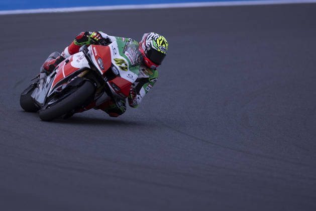 October 11, 2026, Cascais, Lisboa, Portugal: ESTORIL, PORTUGAL - OCTOBER 11: Axel Bassani of Italy and bimota by Kawasaki Racing Team competes during the Superpole Race during day three of the World Superbikes Estoril Round at Circuito Estoril on October 11, 2026 in Estoril, Portugal Cascais Portugal - ZUMAl192 20261011_zsp_l192_082 Copyright: xMiguelxLemosx
