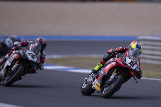 October 11, 2026, Cascais, Lisboa, Portugal: ESTORIL, PORTUGAL - OCTOBER 11: Yari Montella of Italy and Barni Spark Racing Team competes during the Superpole Race during day three of the World Superbikes Estoril Round at Circuito Estoril on October 11, 2026 in Estoril, Portugal Cascais Portugal - ZUMAl192 20261011_zsp_l192_089 Copyright: xMiguelxLemosx