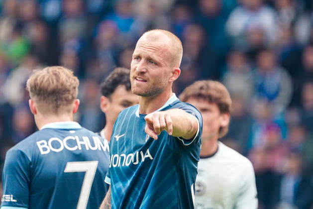 Deutschland: Fussball 2.Bundesliga 2026 2027, 7. Spieltag - VfL Bochum vs Arminia Bielefeld - Vonovia Ruhrstadion (Bochum): Geste, Gestik, Emotion Philipp Hofmann (VfL Bochum, 33) Copyright: xAymanxAlahmedx