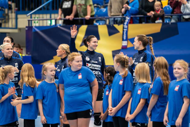 HSG Blomberg-Lippe (GER) vs. Odense Handbold (DEN), Handball, EHF Champions League Women, Gruppenphase, 11.10.2026, Saision 2026 2027, Lemgo Nuria Bucher (HSG Blomberg-Lippe, 21) beim Einlaufen Lemgo Phoenix Contact Arena Deutschland