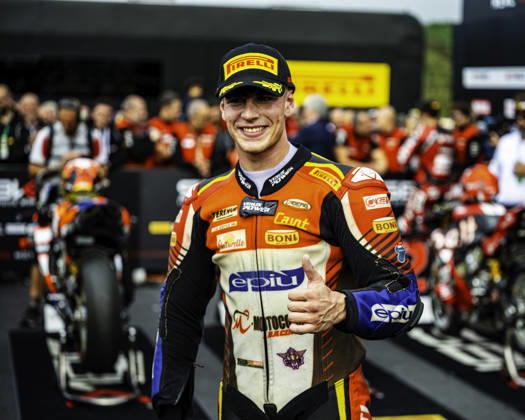 October 11, 2026, Cascais, Lisbon, Portugal: Alberto Surra of Motocorsa Racing in action during the Tissot Superpole Race of the FIM Superbike World Championship, WM, Weltmeisterschaft at Circuito Estoril on October 11, 2026 in Cascais, Portugal. Cascais Portugal - ZUMAr200 20261011_zsp_r200_038 Copyright: xNunoxReisinhox