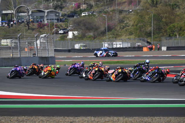 MOTO - MOTO GP - GRAND PRIX OF INDONESIA 2026 20 QUARTARARO Fabio (fra), Monster Energy Yamaha MotoGP Team, Yamaha YZR-M1, action with 33 BINDER Brad (zaf), Red Bull KTM Factory Racing, KTM RC16 and 23 BASTIANINI Enea (ita), Red Bull KTM Tech3, KTM RC16 during the 2026 MotoGP Pertamina Grand Prix of Indonesia on the Mandalika circuit from October 9 to 11, at West Nusa Tenggara, Indonesia - West Nusa TenggaraIndonesia  Copyright: xGIGIxSOLDANOx