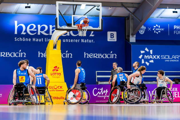 11.10.2026, GER, Rollstuhlbasketball, Maenner Frauen, Saison 26 27, Funke Cup, Hauptrunde, Thuringia Bulls - Spinto Muensterland Vahid Gholamazad (Thuringia Bulls), Jordi Ruiz Jordan (Thuringia Bulls), Joakim Linden (Thuringia Bulls) 99189 Elxleben Fit-In Freizeitanlage Sporthal Thueringen Deutschland