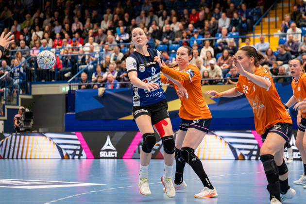 HSG Blomberg-Lippe (GER) vs. Odense Handbold (DEN), Handball, EHF Champions League Women, Gruppenphase, 11.10.2026, Saision 2026 2027, Lemgo Nieke Kuehne (HSG Blomberg-Lippe, 09) im Angriff Lemgo Phoenix Contact Arena Deutschland