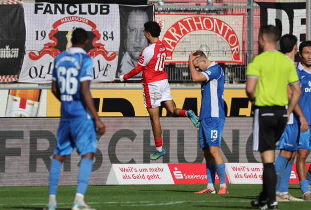 111026 Halle Saale Sachsen Anhalt Leuna Chemie Stadion Fußball Hallescher FC Halle HFC Regionalliga Nordost 4. Liga Männer Saison 2026 2027 12. Spieltag HFC- RSV Eintracht Tor das 1:0 durch Osman Atilgan (Hallescher FC) hfc Jubel