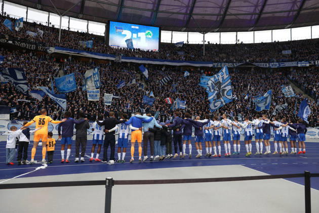 11.10.2026, xtgx, Fussball 2.Bundesliga, Hertha BSC Berlin - SpVgg Greuther Fuerth v.l. Jubel, Freude über den Sieg Fans Zuschauer Hertha BSC Trikots Schals Fahnen Emotionen Ultras Harlekinz (DFL DFB REGULATIONS PROHIBIT ANY USE OF PHOTOGRAPHS as IMAGE SEQUENCES and or QUASI-VIDEO) Berlin