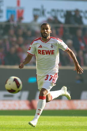 11.10.2026, GER, Fussball, Herren, Bundesliga , 1. Bundesliga, Saison 2026 2027, 1. FC Köln - VfL Borussia Mönchengladbach Linton Maina (KOE) in Aktion am Ball, Einzelaktion Copyright: xSvenxHanischx