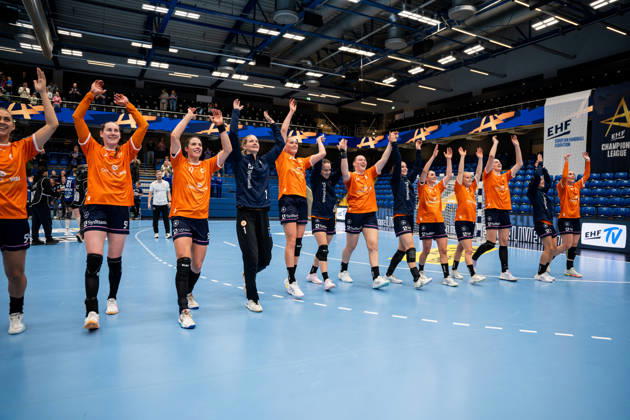 HSG Blomberg-Lippe (GER) vs. Odense Handbold (DEN), Handball, EHF Champions League Women, Gruppenphase, 11.10.2026, Saision 2026 2027, Lemgo Die Spielerinnen von Odense Handbold (DEN) jubeln nach dem Sieg gegen die HSG Blomberg-Lippe (GER) Lemgo Phoenix Contact Arena Deutschland