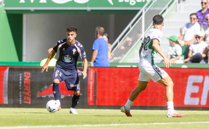 ESP: LaLiga EA Sports Elche CF v Celta Vigo Hugo Alvarez of Celta during LaLiga EA Sports match between Elche CF v Celta Vigo played at Martinez Valero Stadium, Elche on October 11 2026 in Spain Spain Soccer Copyright: xAgenciaxLOFx