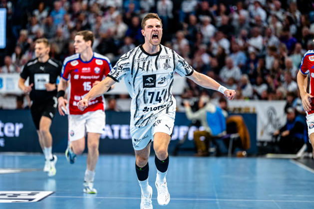 11.10.2026, xdobgx, Handball Opel HBL, THW Kiel - Handball Club Hamburg v.l. Vincent Büchner (Kiel, 74) Jubel, Torjubel, jubelt ueber das Tor, celebrate the goal, celebration Kiel