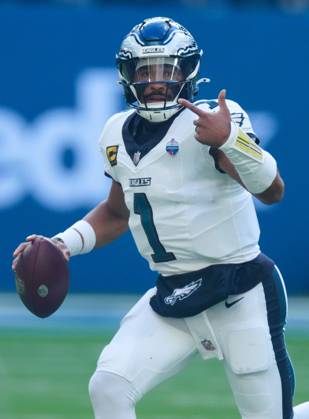 Jalen Hurts of Philadelphia Eagles Philadelphia Eagles v Jacksonville Jaguars, NFL, American Football Herren, USA American Football, Tottenham Hotspur Stadium, London, UK - 11 Oct 2026London Tottenham Hotspur Stadium United Kingdom  Copyright: xJavierxGarcia Shutterstockx 17210450m