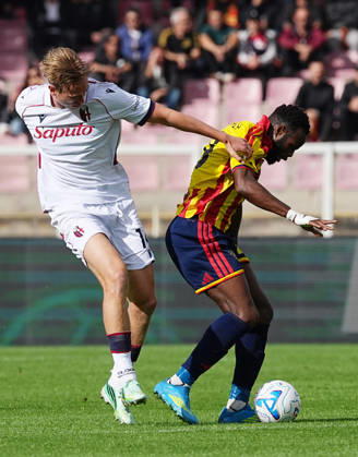 October 11, 2026, Lecce, Italia: US Lecce s Lassana Coulibaly (R) and FC Bologna s Torbjorn Heggem (L) in action during the Italian Serie A soccer match US Lecce vs Bologna FC at the Via Del Mare stadium in Lecce, Italy, 11 octoberr 2026. ANSA ABBONDANZA SCURO LEZZI. Serie A: Lecce - Bologna  - ZUMAa110 20261011_zaf_a110_050 Copyright: xAbbondanzaxScuroxLezzix