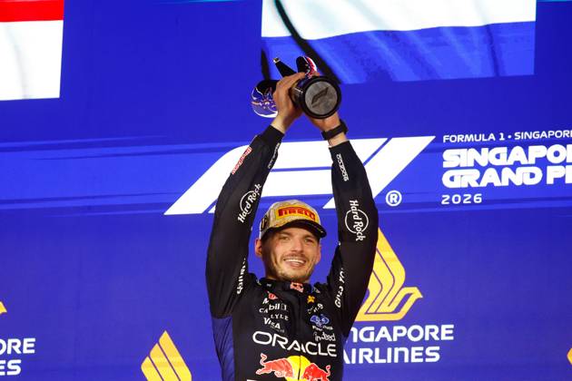 VERSTAPPEN Max (nld), Red Bull Racing Ford RB22, portrait Singapore 2026 81 PIASTRI Oscar (aus), McLaren F1 Team MCL40, action 01 NORRIS Lando (gbr), McLaren F1 Team MCL40, action Singapore 2026 Singapore