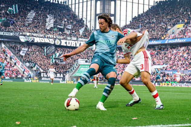 COLOGNE, GERMANY - 11 OCTOBER, 2026: Joe Scally, Borna Sosa - The Bundesliga match 1. FC Koeln vs. Borussia Moenchengladbach at RheinEnergieSTADION.  Copyright: xVitaliixKliuievx