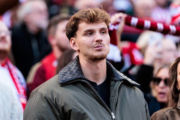 KOELN, GERMANY - OCTOBER 11: Rav van den Berg (1. FC Koeln, 33) before the Bundesliga match between 1. FC Koeln vs. Borussia Moenchengladbach at Rheinenergie-Stadion on matchday 5 of the 1. Bundesliga on October 11, 2026 in Koeln, Germany. DFL REGULATIONS PROHIBIT ANY USE OF PHOTOGRAPHS AS IMAGE SEQUENCES AND OR QUASI-VIDEO. North Rhine Westphalia Germany Copyright: xSteffiexWunderlx