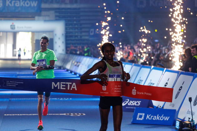 Krakow 11.10.2026 12. PKO Cracovia Polmaraton Krolewski NZ DYDUCH DAMIAN JEBET BENEDEK VALENTINE ZWYCIEZCA WINNER WOMEN KOBIETY FOT. JACEK STANISLAWEK 400mm.pl NEWSPIX.PL --- newspix.pl 