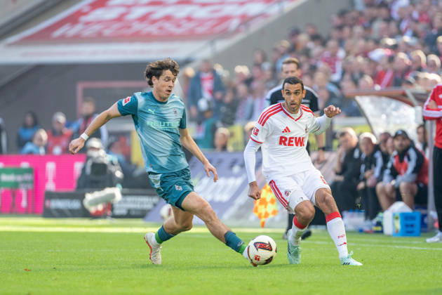 Philipp Sander (Borussia Moenchengladbach, 16) im Zweikampf mit Ellyes Skhiri (1.FC Koeln, 06) 1.FC Köln vs. Borussia Moenchengladbach, Fussball, Bundesliga, 5.Spieltag, Saison 2026 27, 12.10.2026, DFL REGULATIONS PROHIBIT ANY USE OF PHOTOGRAPHS AS IMAGE SEQUENCES AND OR QUASI-VIDEO, 1.FC Köln vs. Borussia Moenchengladbach, Fussball, Bundesliga, 5.Spieltag, Saison 2026 27, 12.10.2026 Köln Copyright: xEibner-Pressefoto LukasxBaldygax EP_LBA