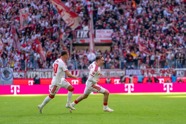 Isak Johannesson (1.FC Koeln, 08) und Said El Mala (1.FC Koeln, 10) mit dem Jubellauf nach dem 1:0 1.FC Köln vs. Borussia Moenchengladbach, Fussball, Bundesliga, 5.Spieltag, Saison 2026 27, 12.10.2026, DFL REGULATIONS PROHIBIT ANY USE OF PHOTOGRAPHS AS IMAGE SEQUENCES AND OR QUASI-VIDEO, 1.FC Köln vs. Borussia Moenchengladbach, Fussball, Bundesliga, 5.Spieltag, Saison 2026 27, 12.10.2026 Köln Copyright: xEibner-Pressefoto LukasxBaldygax EP_LBA