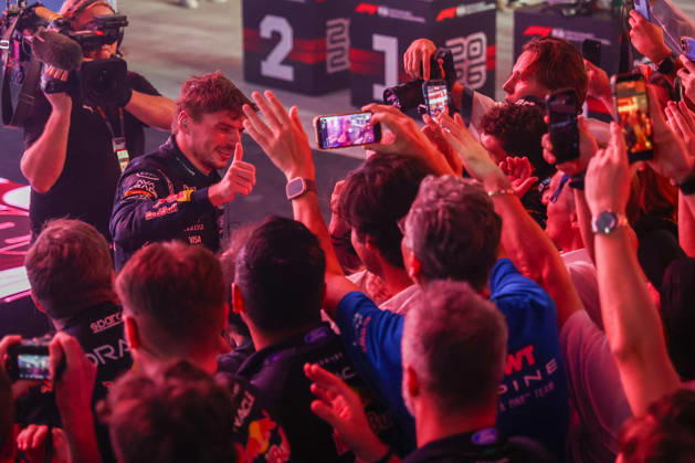Max Verstappen wins 2026 Formula 1 Singapore Grand Prix SINGAPORE - OCT 11: Red Bull Racing driver Max Verstappen celebrates on the podium after winning the Formula 1 Singapore Grand Prix at the Marina Bay Street Circuit in Singapore on October 11, 2026. Daniel Ceng Anadolu Singapore Singapore. Editorial use only. Please get in touch for any other usage. Copyright: x2026xAnadoluxDanielxCengx