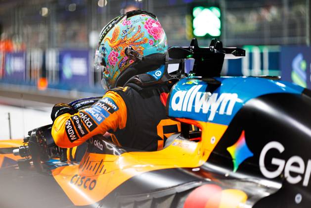 October 10, 2026, Singapore, Singapore: Oscar Piastri of Australia in parc fermà after Qualifying at the Formula 1 Singapore Grand Prix. Formula 1, Singapore Grand Prix 2026, Saturday Qualifying - 10 Oct 2026 - ZUMAs197 20261010_aaa_s197_970 Copyright: xGeorgexHitchensx
