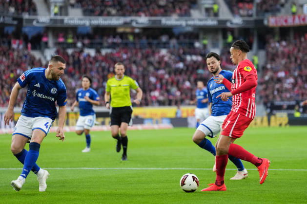 1. Bundesliga: SC Freiburg vs FC Schalke 04, 11.10.2026 Zweikampf zwischen Hasan Kurucay (FC Schalke 04, 4) und Derry Scherhant (SC Freiburg, 7) 1. Bundesliga: SC Freiburg vs FC Schalke 04, Europa-Park-Stadion, 11.10.2026 DFB DFL REGULATIONS PROHIBIT ANY USE OF PHOTOGRAPHS AS IMAGE SEQUENCES AND OR QUASI-VIDEO. Copyright: xBEAUTIFULxSPORTS Boscox
