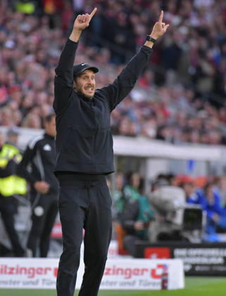 11.10.2026, xblx, Fussball 1.Bundesliga, SC Freiburg - FC Schalke 04 v.l. Trainer Julian Schuster (SC Freiburg) (DFL DFB REGULATIONS PROHIBIT ANY USE OF PHOTOGRAPHS as IMAGE SEQUENCES and or QUASI-VIDEO) Freiburg