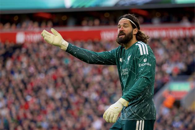 RECORD DATE NOT STATED Football - FA Premier League - Liverpool FC v Manchester City FC LIVERPOOL, ENGLAND - Sunday, October 11, 2026: Liverpool s goalkeeper Alisson Becker during the FA Premier League match between Liverpool FC and Manchester City FC at Anfield. (Photo by David Rawcliffe Propaganda) LIVERPOOL Anfield MERSEYSIDE ENGLAND  Copyright: xDavidxRawcliffex 2026-10-11-Liverpool_v_Man_City-032