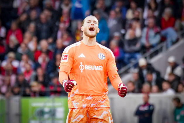 Deutschland: Fußball Bundesliga 2026 - 2027, 5. Spieltag - SC Freiburg - FC Schalke 04 - Europa-Park-Stadion (Freiburg): Loris Karius (FC Schalke 04, 1) Freude, Emotionen, Jubel, Geste, Gestik, Mimik, Gesichtsausdruck, Emotion, Tor und Torjubel Copyright: xJOERANxSTEINSIEKx