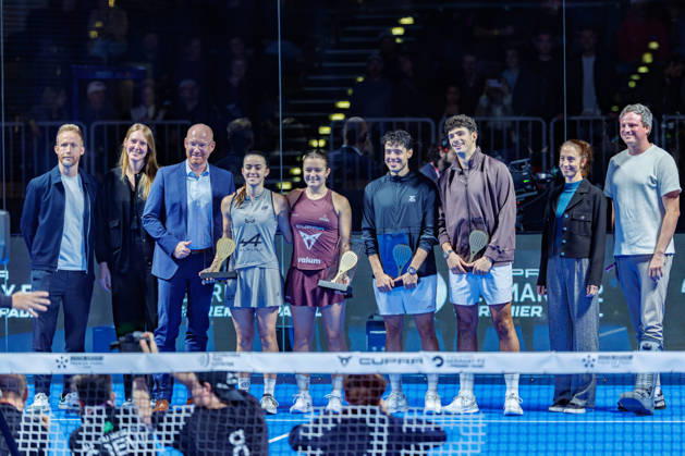 DÜSSELDORF, GERMANY - 11 OCTOBER 2026: Image shows award ceremony of CUPRA Germany Premier Padel P2 2026 Winners Arturo Coello (ESP), Agustin Tapia (ARG), Martina Calvo (ESP) and Claudia Fernandez Sanchez (ESP) during CUPRA Germany Premier Padel P2 2026 Day 8: Finals at CASTELLO Düsseldorf on 11 10 2026 in Düsseldorf, Germany. Germany Copyright: xFröhlichxPascalx
