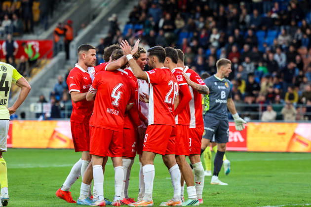 Fussball: Liechtenstein: Brack Super League 2026 2027 - 10. Spieltag, 11.10.2026, 16:30 Uhr - FC Vaduz vs. FC Basel 1893 - Rheinpark Stadion (Vaduz, Liechtenstein); Torjubel 3:0 FC Vaduz Vaduz Rheinparkstadion Vaduz Liechtenstein Copyright: xAmiirxAmedjouax