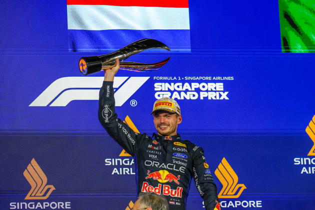 Max Verstappen wins 2026 Formula 1 Singapore Grand Prix SINGAPORE - OCT 11: Red Bull Racing s Max Verstappen celebrates on the podium, after winning the Formula 1 Singapore Grand Prix at the Marina Bay Street Circuit in Singapore on October 11, 2026. Daniel Ceng Anadolu Singapore Singapore. Editorial use only. Please get in touch for any other usage. Copyright: x2026xAnadoluxDanielxCengx