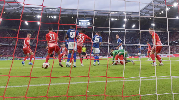 11.10.2026, xblx, Fussball 1.Bundesliga, SC Freiburg - FC Schalke 04 v.l. Adrian Gantenbein (FC Schalke 04), Goal scored, Tor zum 1:1 (DFL DFB REGULATIONS PROHIBIT ANY USE OF PHOTOGRAPHS as IMAGE SEQUENCES and or QUASI-VIDEO) Freiburg