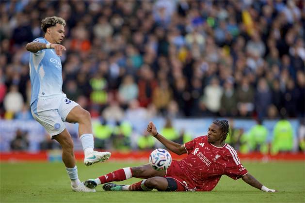 RECORD DATE NOT STATED Football - FA Premier League - Liverpool FC v Manchester City FC LIVERPOOL, ENGLAND - Sunday, October 11, 2026: Liverpool s JÃ rÃ my Jacquet challenges Manchester City s Nico O Reilly (L) during the FA Premier League match between Liverpool FC and Manchester City FC at Anfield. (Photo by David Rawcliffe Propaganda) LIVERPOOL Anfield MERSEYSIDE ENGLAND  Copyright: xDavidxRawcliffex 2026-10-11-Liverpool_v_Man_City-068