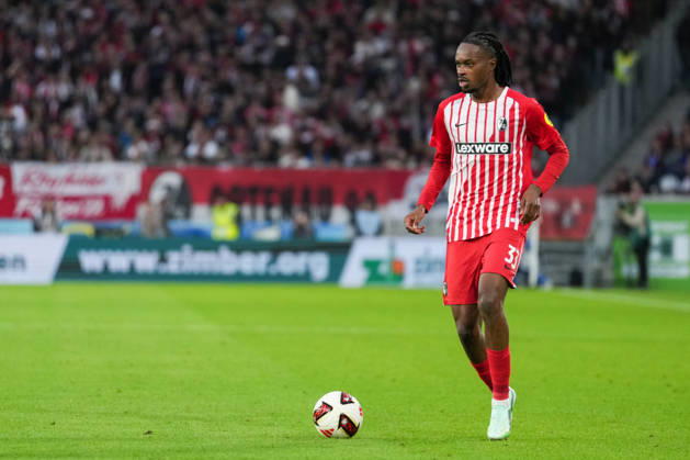 1. Bundesliga: SC Freiburg vs FC Schalke 04, 11.10.2026 Jordy Makengo (SC Freiburg, 33) am Ball 1. Bundesliga: SC Freiburg vs FC Schalke 04, Europa-Park-Stadion, 11.10.2026 DFB DFL REGULATIONS PROHIBIT ANY USE OF PHOTOGRAPHS AS IMAGE SEQUENCES AND OR QUASI-VIDEO. Copyright: xBEAUTIFULxSPORTS Boscox