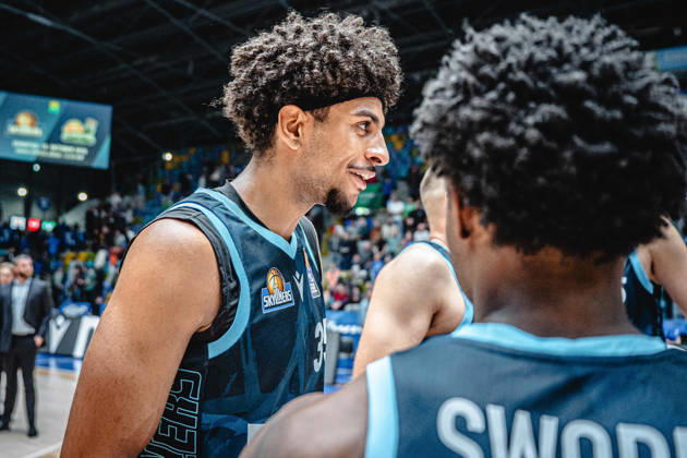 11.10.2026, xhfmx, Basketball easyCredit BBL Bundesliga, Frankfurt Skyliners - Veolia Towers Hamburg v.l. Roman Bedime (Skyliners Frankfurt) Frankfurt am Main