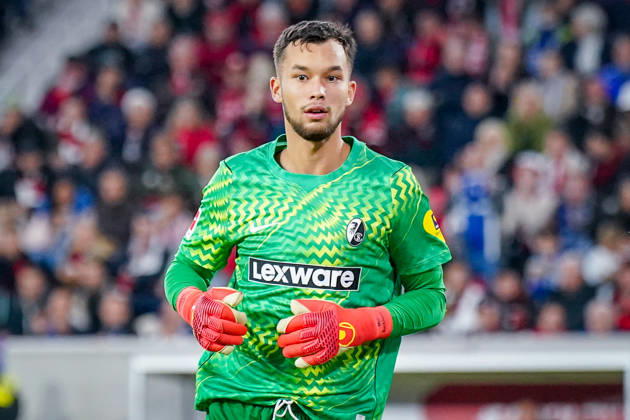Deutschland: Fußball Bundesliga 2026 - 2027, 5. Spieltag - SC Freiburg - FC Schalke 04 - Europa-Park-Stadion (Freiburg): Mio Backhaus (SC Freiburg, 1) Mimik, Gesichtsausdruck, Emotion Copyright: xJOERANxSTEINSIEKx
