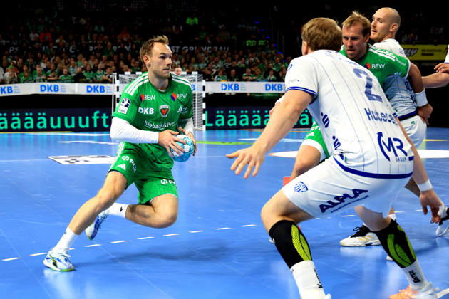 11.10.2026, GER Deutschland, Handball, 1.Bundesliga, 27.08.2026, Saison 2026 2027, Berlin, Fuechse Berlin vs TBV Lemgo Lippe Mathias Gidsel ( Fuechse Berlin 19 ), Lukas Hutecek ( Lemgo 2 ) nordphoto GmbH Engler Berlin Max-Schmeling-Halle Berlin Deutschland Copyright: xNordphotox xEnglerx