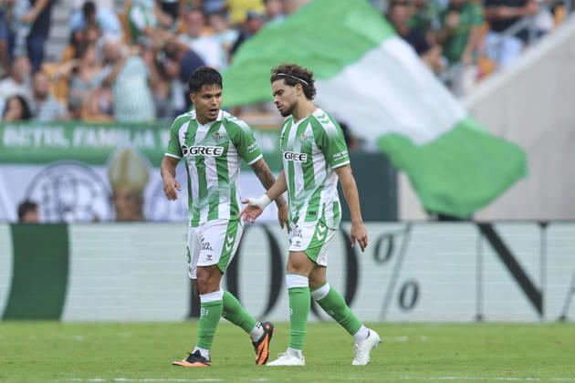 ESP: Real Betis - CA Osasuna. La Liga EA Sports. Matchday 8. Abde Ezzalzouli of Real Betis during the La Liga EA Sports match between Real Betis and CA Osasuna played at La Cartuja Stadium on Oct 11, 2026 in Sevilla, Spain. kpng Copyright: xAntonioxPozox xPRESSINPHOTOx AP_2627_BET_OSA_021