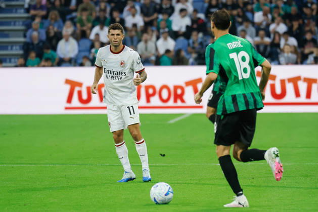 IPA89560368 - Milan s Christian Pulisic during the US Sassuolo vs. AC Milan Italian Serie A soccer match in Reggio Emilia, Italy, on October 11, 2026  Copyright: xLucaxDiliberto IPAxSportx xx IPA89560368