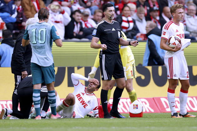 SKHIRI Ellyes Team 1.FC Koeln verletzt DFL Fussball Bundesliga Saison 2026 - 2027 Spiel 1.FC Koeln - Borussia Moenchengladbach 2 : 1 am 11. 10 . 2026 in Koeln DFL REGULATIONS PROHIBIT ANY USE OF PHOTOGRAPHS as IMAGE SEQUENCES and or QUASI-VIDEO Copyright: xLacixPerenyix