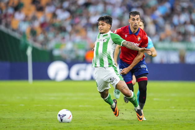 October 11, 2026, Sevilla, Sevilla, Spain: Lucas Torro of CA Osasuna and Cucho Hernandez of Real Betis Balompie in action during the Spanish league, LaLiga EA Sports, football match played between Real Betis and CA Osasuna at La Cartuja stadium on October 11, 2026, in Sevilla, Spain. Real Betis V CA Osasuna - LaLiga EA Sports  - ZUMAa181 20261011_zaa_a181_282 Copyright: xJoaquinxCorcherox