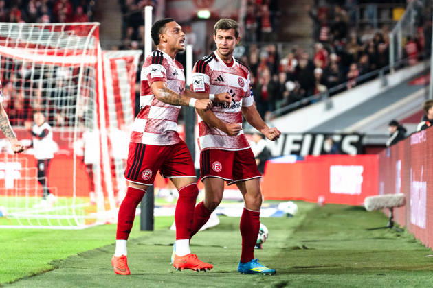 Deutschland: 3. Liga 2026 2027 Fortuna Düsseldorf vs. SC Verl 8. Spieltag 12.10.2026 Merkur Spiel-Arena (Nordrhein-Westfalen) Tor zum 1:0 durch Tim Oberdorf (Fortuna Dusseldorf, 15) Jubel Freude Emotionen Torjubel Steven van der Sloot (Fortuna Dusseldorf, 2) Copyright: xCelinaxLeiersx