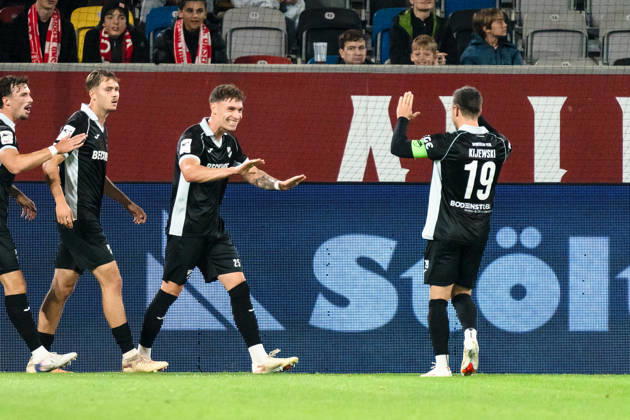 Deutschland: 3. Liga 2026 2027 Fortuna Düsseldorf vs. SC Verl 8. Spieltag 12.10.2026 Merkur Spiel-Arena (Nordrhein-Westfalen) Tor zum 1:1 durch Tim Heike (SC Verl, 25) Jubel Freude Emotionen Torjubel Copyright: xCelinaxLeiersx