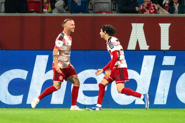 Deutschland: 3. Liga 2026 2027 Fortuna Düsseldorf vs. SC Verl 8. Spieltag 12.10.2026 Merkur Spiel-Arena (Nordrhein-Westfalen) Tor zum 2:1 durch Jorrit Hendrix (Fortuna Dusseldorf, 8) Jubel Freude Emotionen Torjubel Anas Slimani (Fortuna Dusseldorf, 34) Copyright: xCelinaxLeiersx