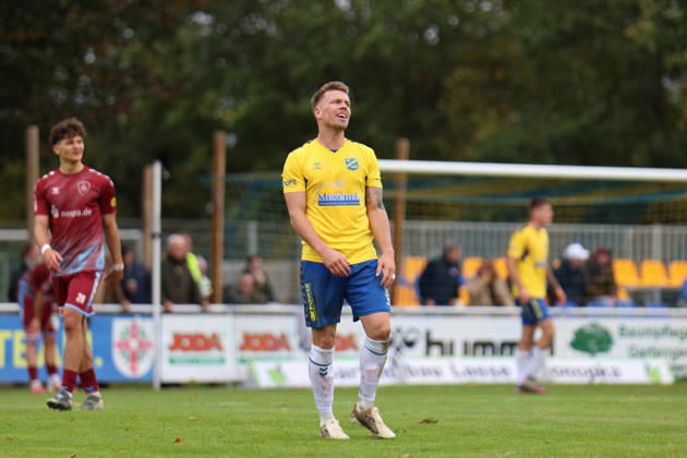 Fußball I Herren I Saison 2026-2027 I Regionalliga Nord I 13. Spieltag I SV Todesfelde - SC Weiche Flensburg I 11.10.2026 Janek Sternberg (37, SV Todesfelde) Todesfelde Joda-Sportpark Schleswig Holstein Deutschland Copyright: xLobeca FabianxLamprechtx