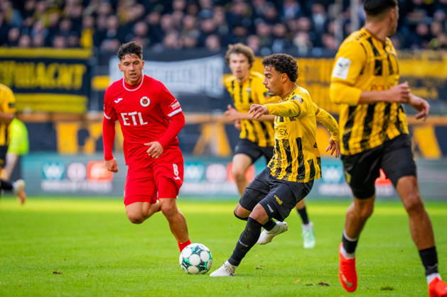 Mehdi Loune (Alemannia Aachen, 10) und Taylan Duman (FC Viktoria Koeln, 08) TSV Alemannia Aachen vs. FC Viktoria Koeln, Fussball, 3. Liga, 8. Spieltag, Saison 2026 2027, 11.10.2026 DFB REGULATIONS PROHIBIT ANY USE OF PHOTOGRAPHS AS IMAGE SEQUENCES AND OR QUASI-VIDEO TSV Alemannia Aachen vs. FC Viktoria Koeln, Fussball, 3. Liga, 8. Spieltag, Saison 2026 2027, 11.10.2026 Aachen Copyright: xEibner-Pressefoto J.xDerondeaux EP_JDU