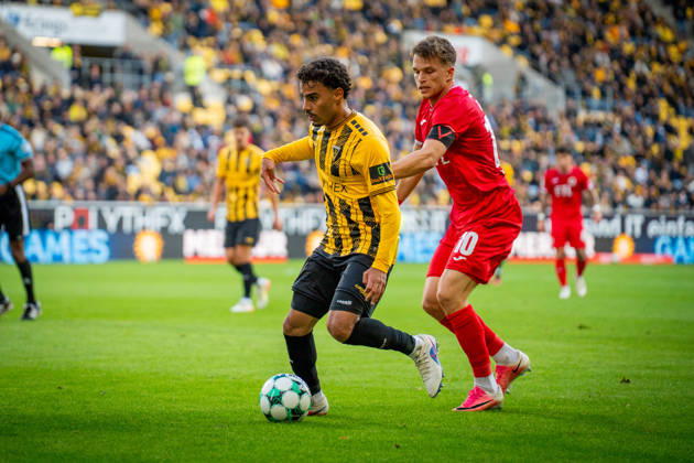 Mehdi Loune (Alemannia Aachen, 10) und David Otto (FC Viktoria Koeln, 10) TSV Alemannia Aachen vs. FC Viktoria Koeln, Fussball, 3. Liga, 8. Spieltag, Saison 2026 2027, 11.10.2026 DFB REGULATIONS PROHIBIT ANY USE OF PHOTOGRAPHS AS IMAGE SEQUENCES AND OR QUASI-VIDEO TSV Alemannia Aachen vs. FC Viktoria Koeln, Fussball, 3. Liga, 8. Spieltag, Saison 2026 2027, 11.10.2026 Aachen Copyright: xEibner-Pressefoto J.xDerondeaux EP_JDU