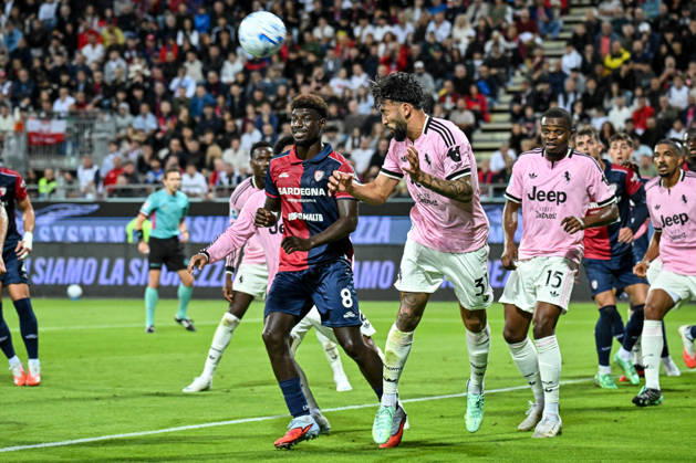 IPA89567029 - Nico Gonzalez of Juventus FC during the Cagliari Calcio vs. Juventus FC Italian Serie A soccer match in Cagliari, Italy, on October 11, 2026  Copyright: xLuigixCanu IPAxSportx xx IPA89567029